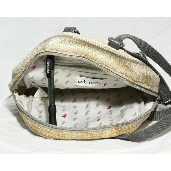 SakRoots Small Shoulder Bag Floral /Peace - Picture 3 of 3